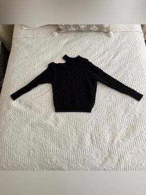 For The Republic Black Cable Knit Asymmetric Cold Shoulder Sweater Size M